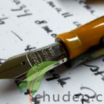 Bút mài viết chữ đẹp hơn bút thường không?